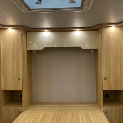 Рисунок 3 - Новейшая немецкая ручная работа