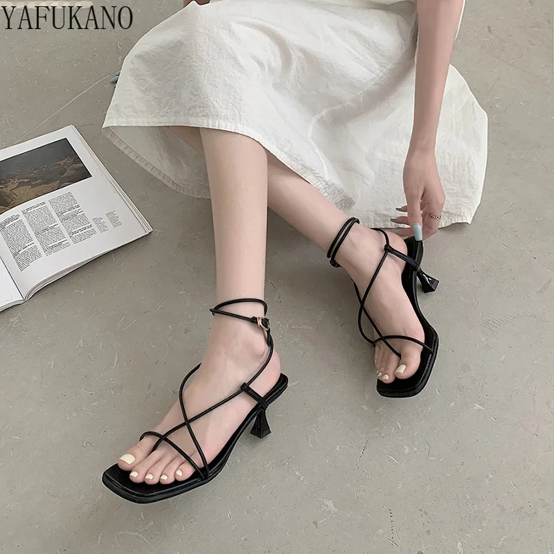 

Narrow-band Casual High-heeled Sandals French Simple Light Womens Non-slip High Heels Square Toe Clip-toe Gladiator Sandals