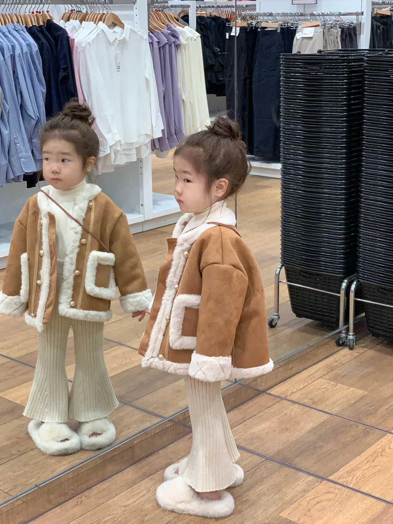 

Зимняя Повседневная плотная теплая флисовая куртка для девочек, детская куртка на пуговицах с карманами, верхняя одежда, 2023