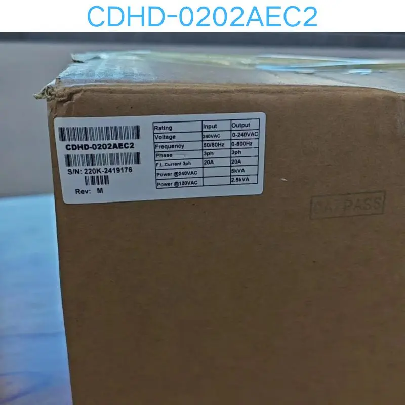 Совершенно новый флэш-накопитель