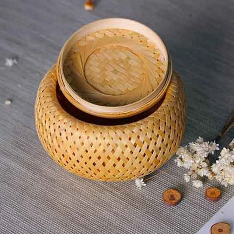 

Набор из 2 маленьких декоративных БАМБУКОВЫХ КОРЗИН с крышкой для хранения мелких предметов ручной работы и плетеного бамбукового ящика для хранения