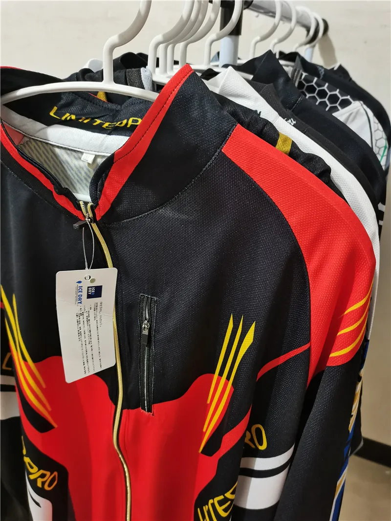 

2022 New Fishing Clothes for Men Summer Long Sleeve Sun Protection Fishing Shirt Jerseys S-5XL Random Color