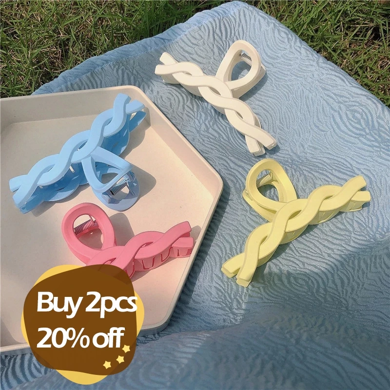 

Korea Fashion Candy Colors Hair Claw Shark Clip Irregular Twisted Scrub Hair Clip Womans Girl Modelling Hairpin Hair Accessories