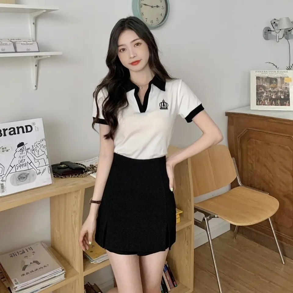 

Женский комплект из двух предметов, тонкая короткая юбка-поло с воротником-поло, лето