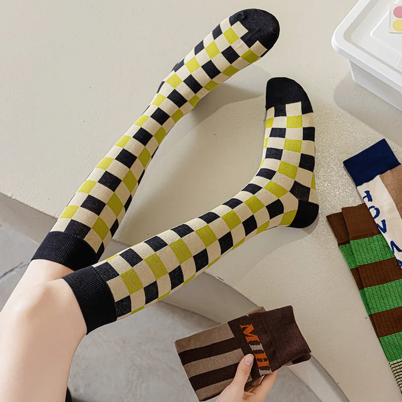 Spring New Line Stockings Women's Fashion Personality Trendy Socks Knee Length Socks