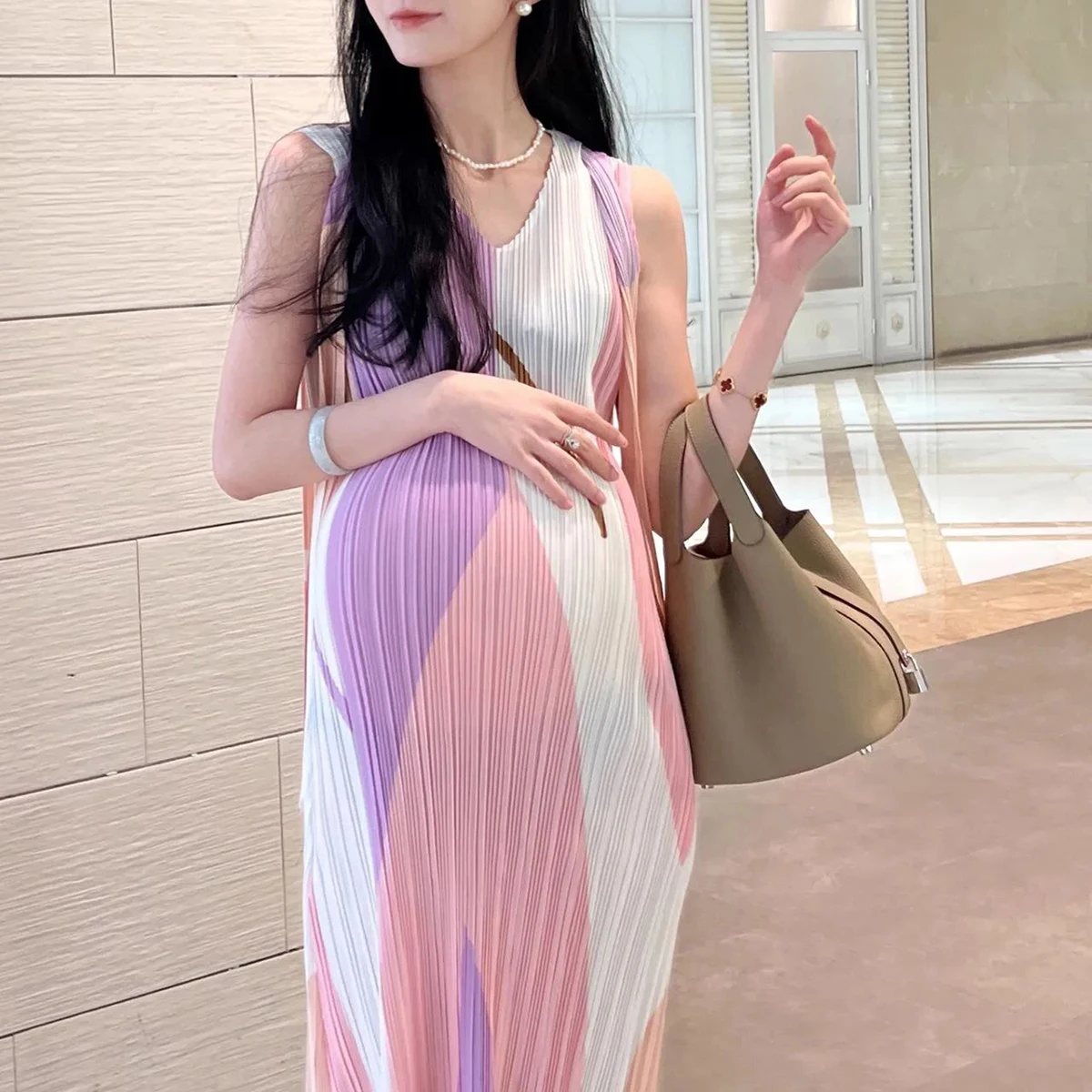 

Summer Maternity Sundress Gradient Color Sleeveless Pregnant Woman Pleated Chiffon Dress Fashion Pregnancy Beach Dress Wholesale