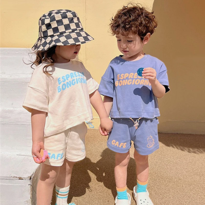 

2023 New Summer Kids Clothes Set Boys Letter Prints T Shirts+Shorts Suit Girls 2Pcs Casual Fashion Baby Sets Toddler Clothes