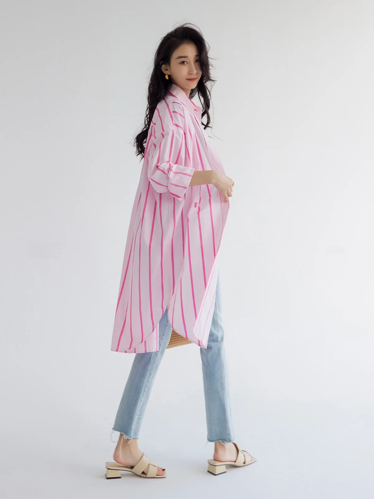 Garbociaga Dragon Xier весеннее длинное платье-рубашка с v-образным вырезом и профилем