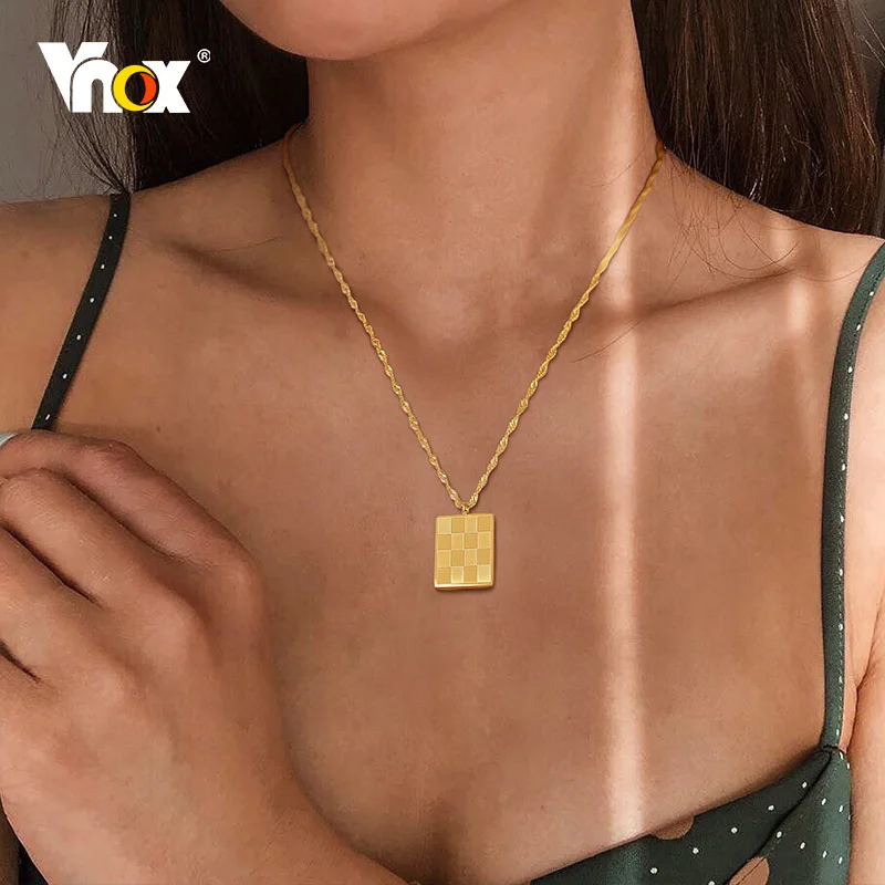 

Женское Ожерелье в шахматную клетку Vnox, однотонное металлическое геометрическое квадратное ожерелье золотистого цвета, классическое прос...
