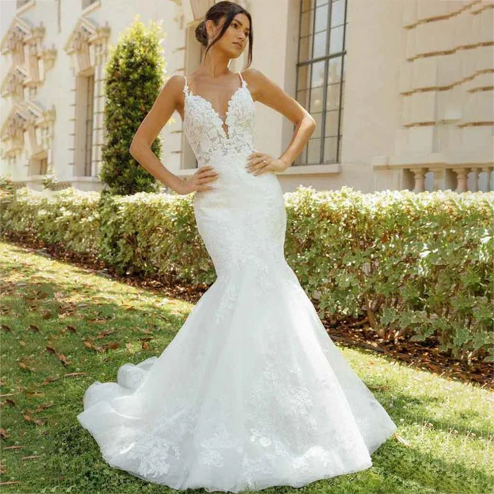 

YunShang Mermaid V-Neck Wedding Dresses Spaghetti Straps Lace Appliques Backless Bride Gowns Zipper Sweep Train Vestido De novia