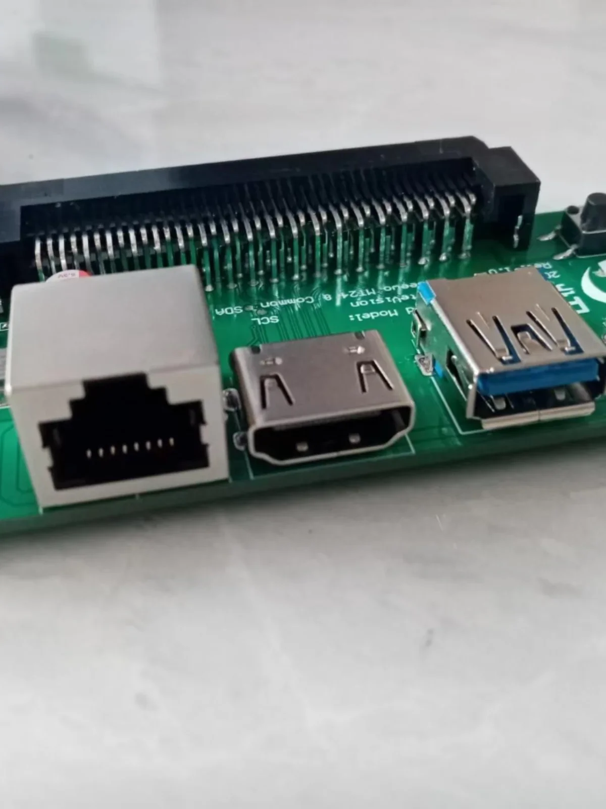 Загрузочная плата OPS с универсальным интерфейсом национального стандарта и