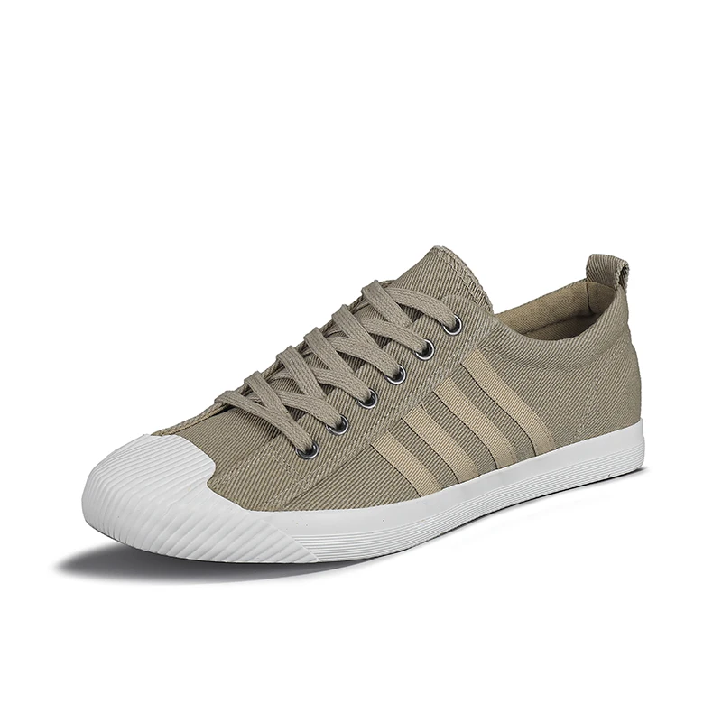 Рисунок 6 - Мужская обувь из текстиля