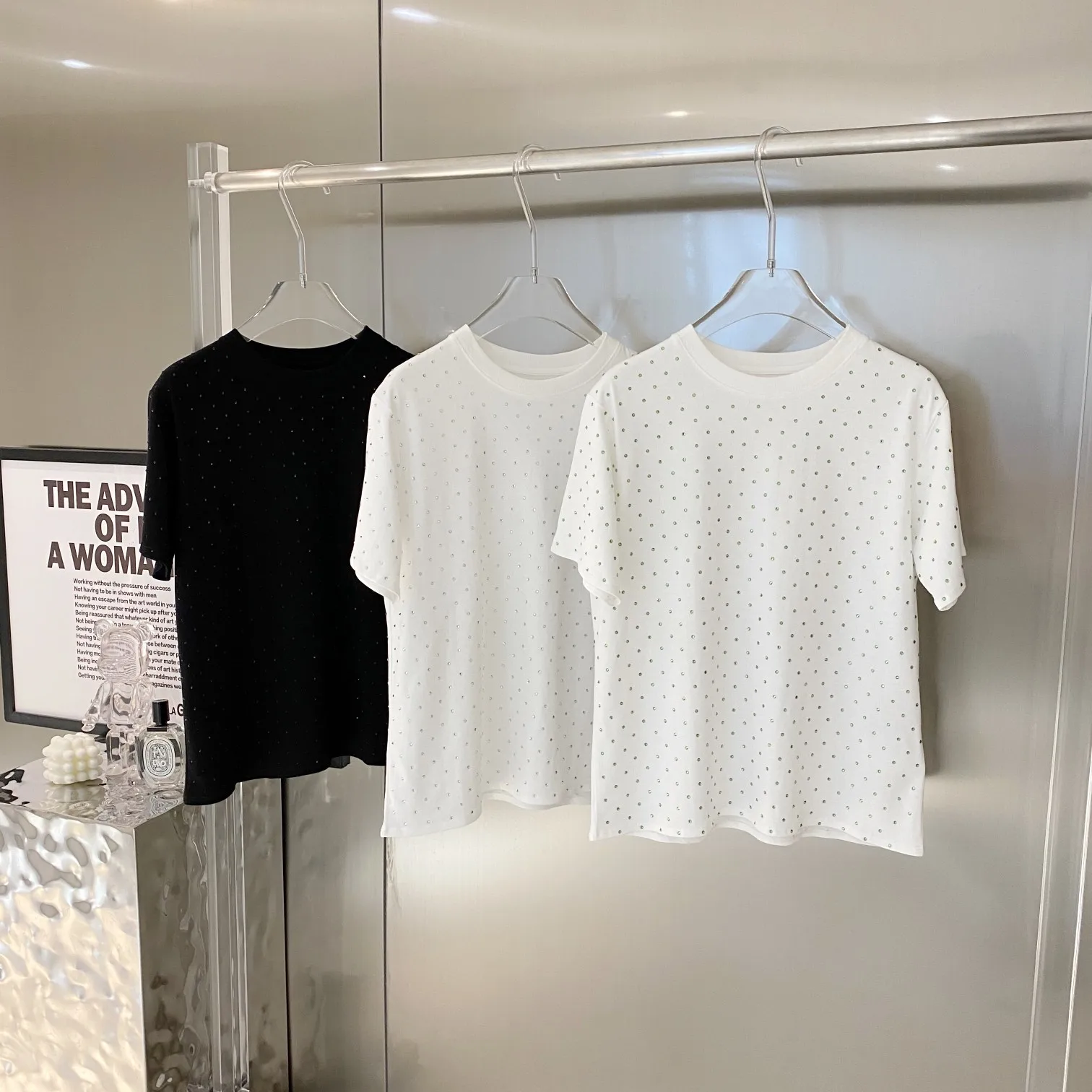 

2022 summer new women's cotton hot diamond T-shirt