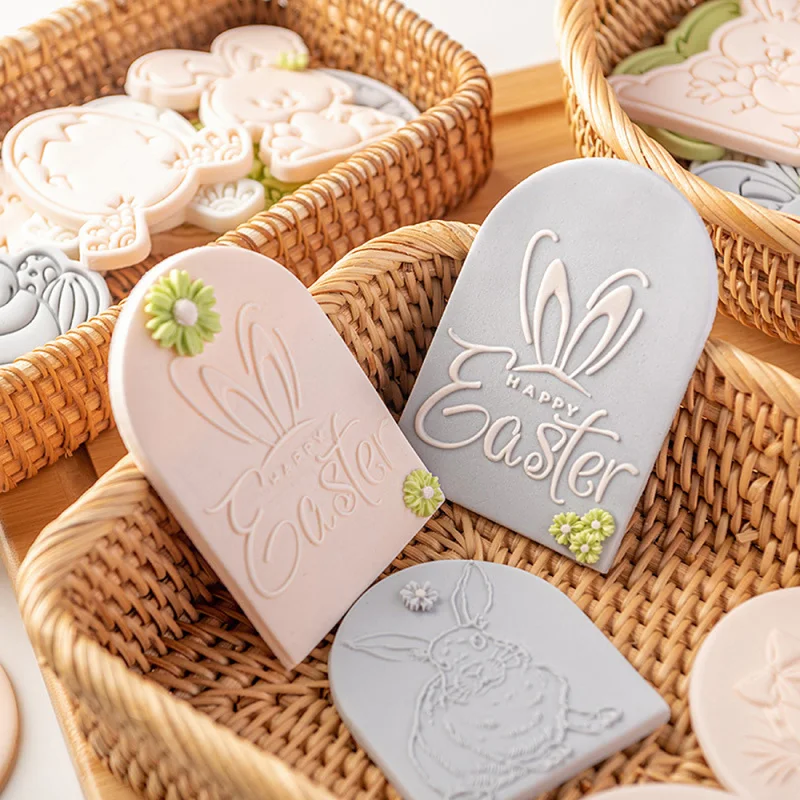 

1PC Easter Cookie Molds Cartoon Bunny Egg Fondant Biscuits Cutter DIY Baking Tools Accessories