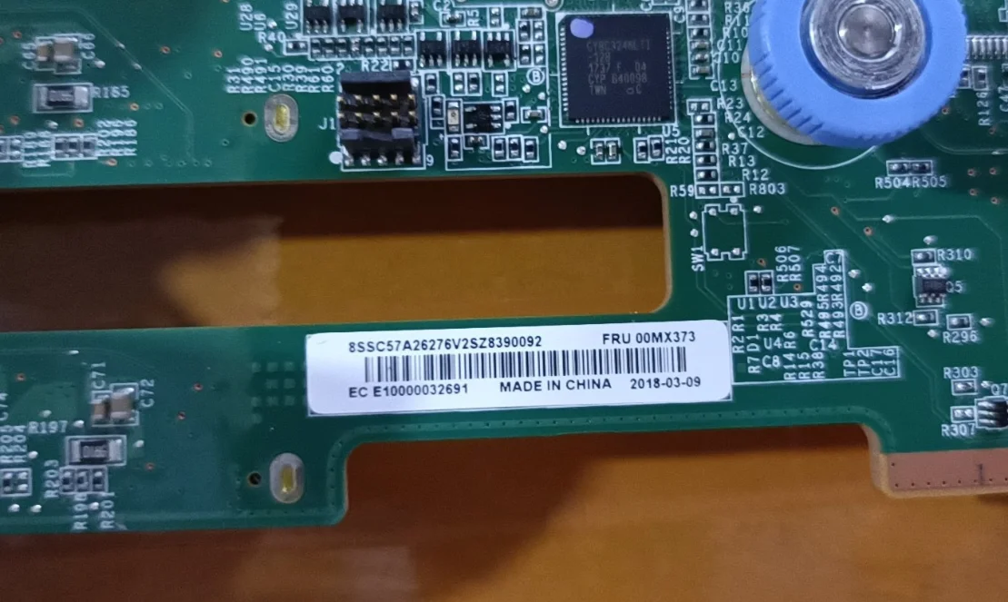 Объединительная плата сервера HR650X 12*3 5 дюйма поддерживает 8 твердотельных