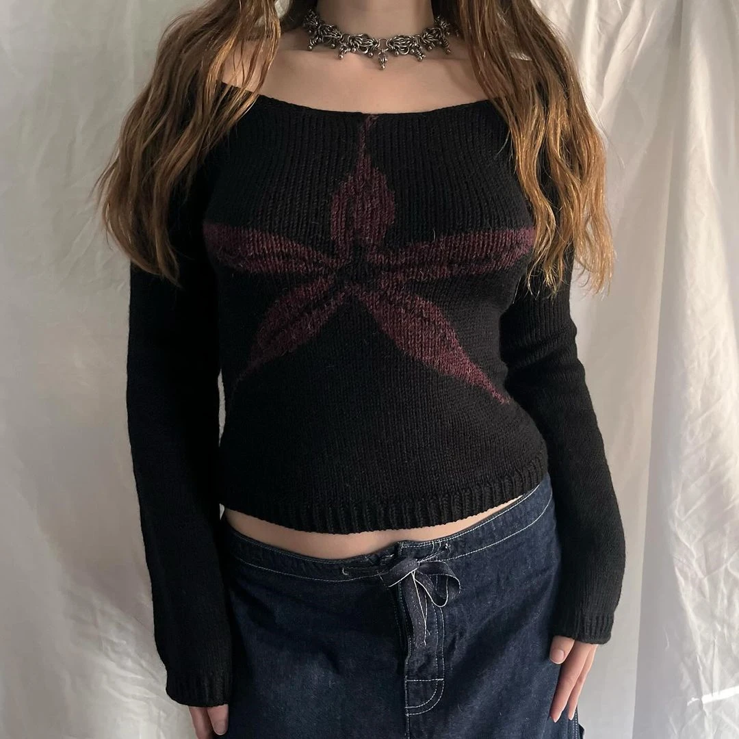 Женский вязаный свитер