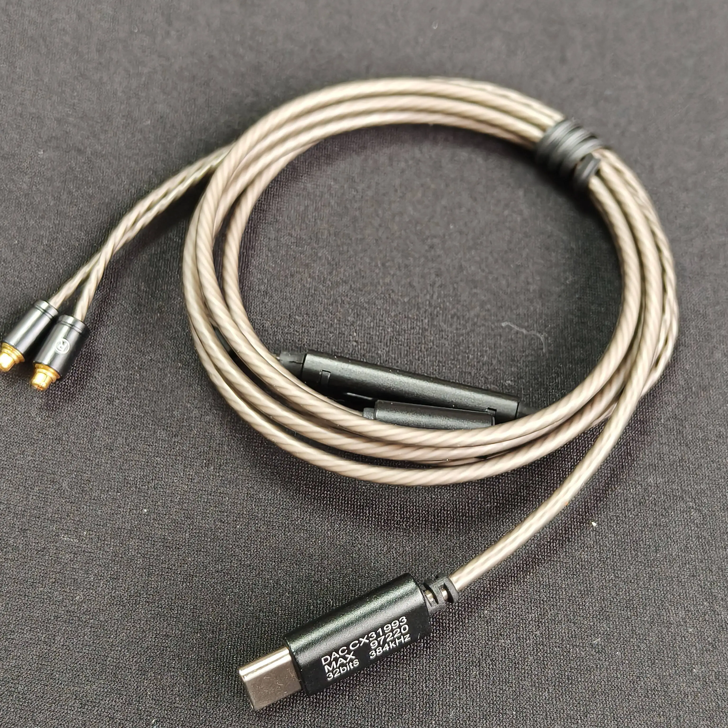 Фото Двухчиповый декодирующий кабель CX31993 Type-C с серебряным покрытием для наушников, разъем MMCX, 3-кнопочное управление на кабеле. №2