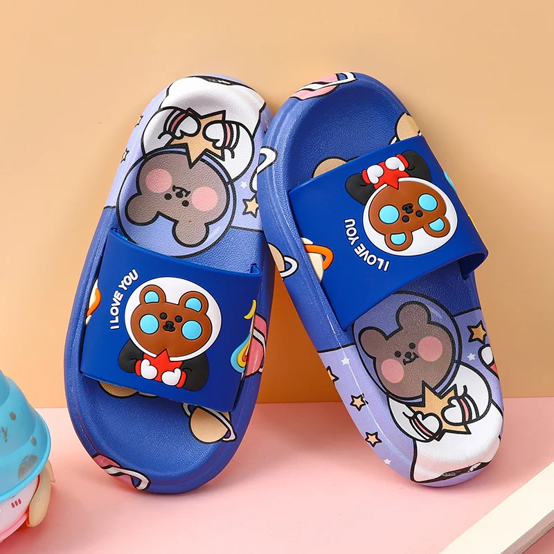 

2022 Children Cute Bear Kid's Slippers Summer Sandal For Child Soft Lovely EVA Beach Shos Fit 6-10 Boys and Girls PVC Slides