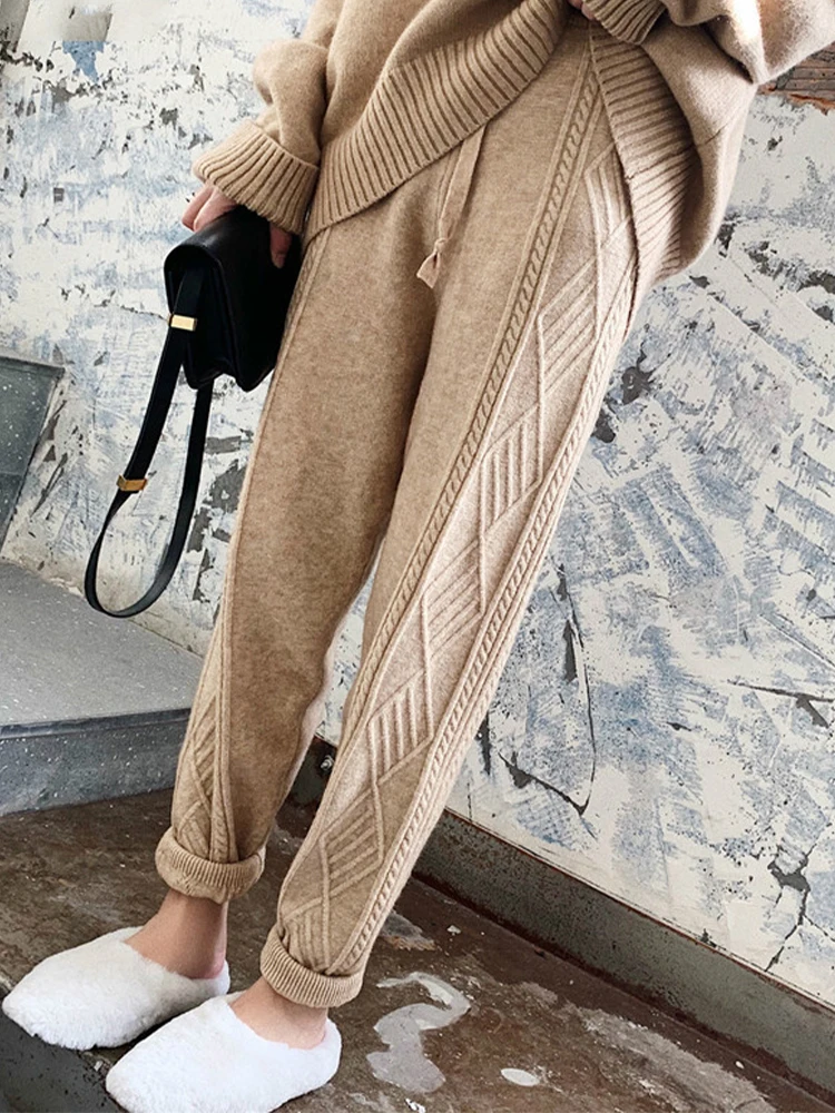 

Silver Sequins Women Shorts New Year Party Lace Up Female Mini Shorts 2022 Summer Autumn New Streetwear Loose Women'S Clothing