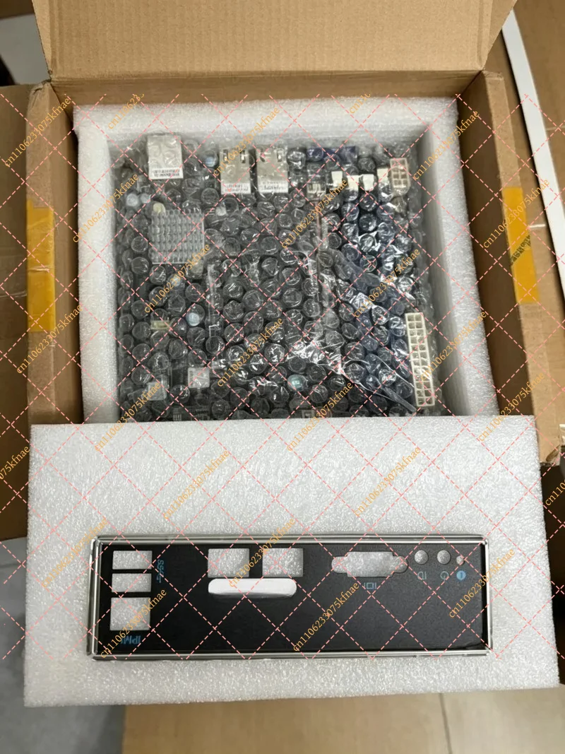 Фото Материнская плата Mini ITX для NAS-сервера Xeon D-1521 с 2×RJ45 10G LAN, DDR4 ECC, слотом PCIe x16 для сетевого хранилища №2