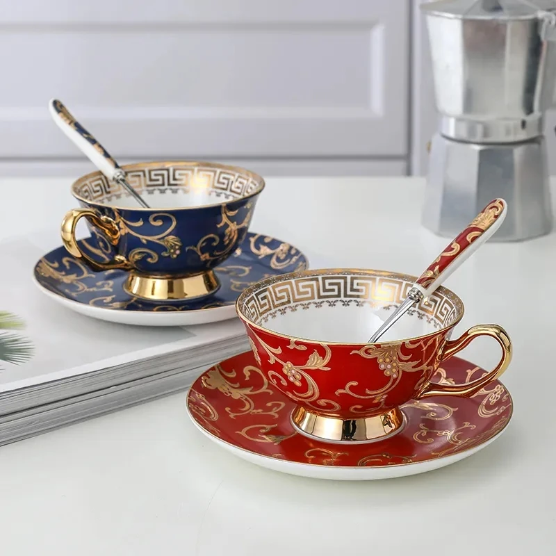 

Coffe Cups Set Ceramic Mug Porcelain Teaware Luxury Gift Bone China Wedding Decoration Drinkware White Porcelain 220ML