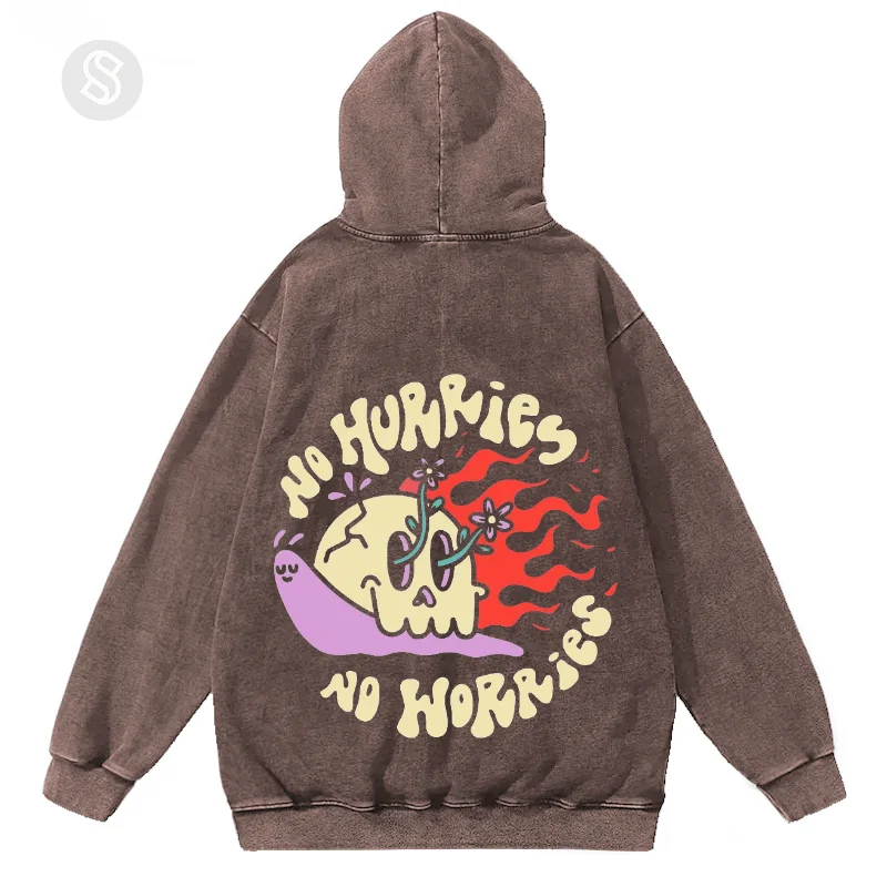 

Модный свитер с круглым вырезом 2023