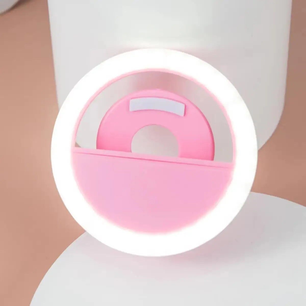 Яркая фотография подходящая для живых селфи-линз с 36 перезаряжаемыми