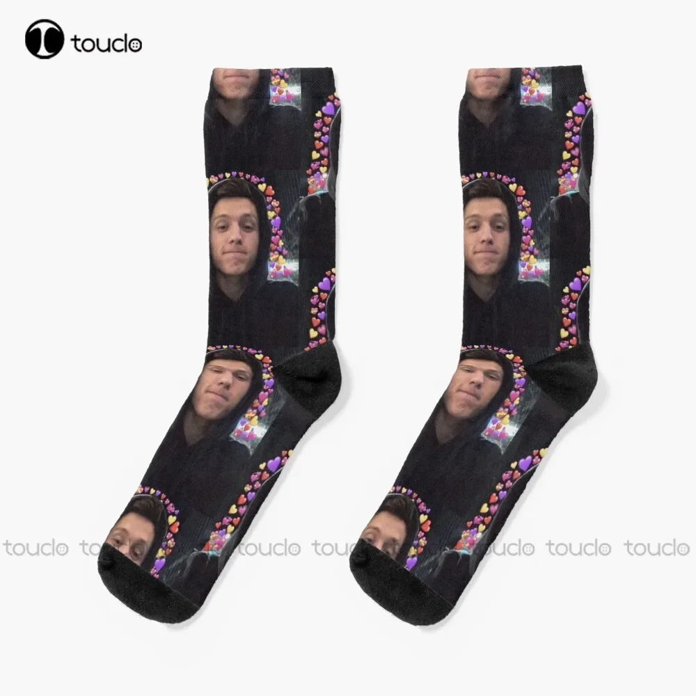 Фото Носки Tom Holland, мужские футбольные носки, унисекс, для взрослых, подростков, молодежные носки 360° °   Цифровая печать на заказ, подарок, забавные носки HD, высокое качество №1