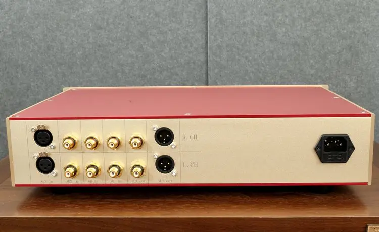 Фото Новейший полностью балансный предусилитель FM255 с дистанционным управлением RCA и балансный выходной усилитель с трансформатором Talema №4