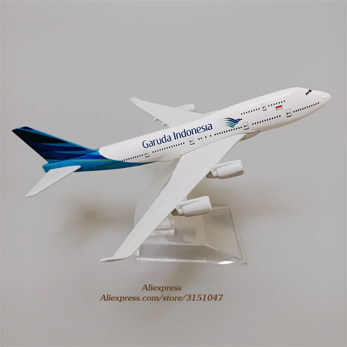 

Модель самолета авиакомпании Garuda B747 из металлического сплава, 16 см