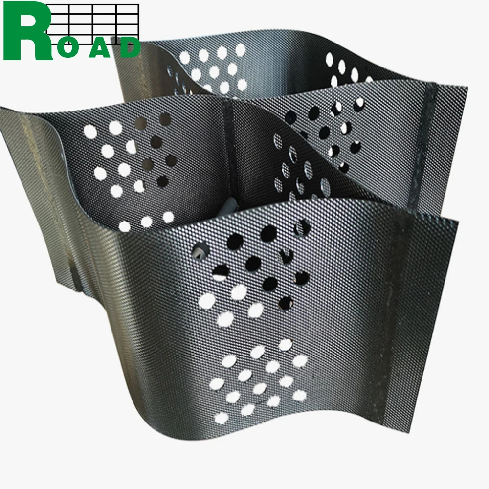 Фото Геосетка HDPE текстурированная и перфорированная для подъездных дорог, 150-330-1.5 мм - Цена за небольшие образцы №3