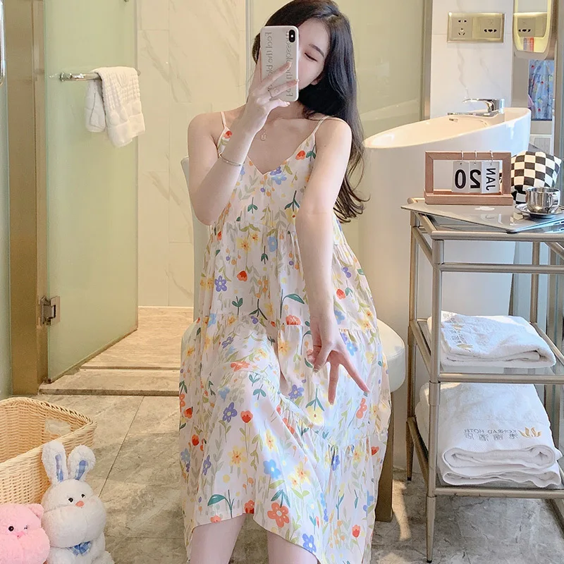 Young La Sweet Thin Cotton Nightgown Spaghetti Straps V-Neck Floral Print Summer Dresses Length To The Shank One Size Sleepwear