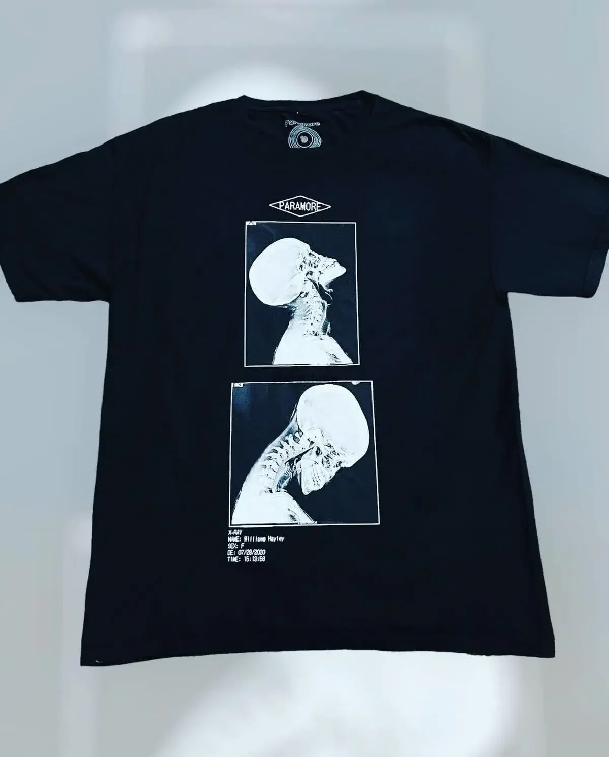 ФУТБОЛКА PARAMORE Official Tour X-RAY Мужская футболка Hayley Williams XL