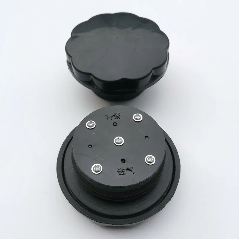Незапираемая крышка топливного бака TractorParts для Foton Lovol Oubao 80490412041354 (art.: 3920da46bb2bd) - 3920da46bb2bd
