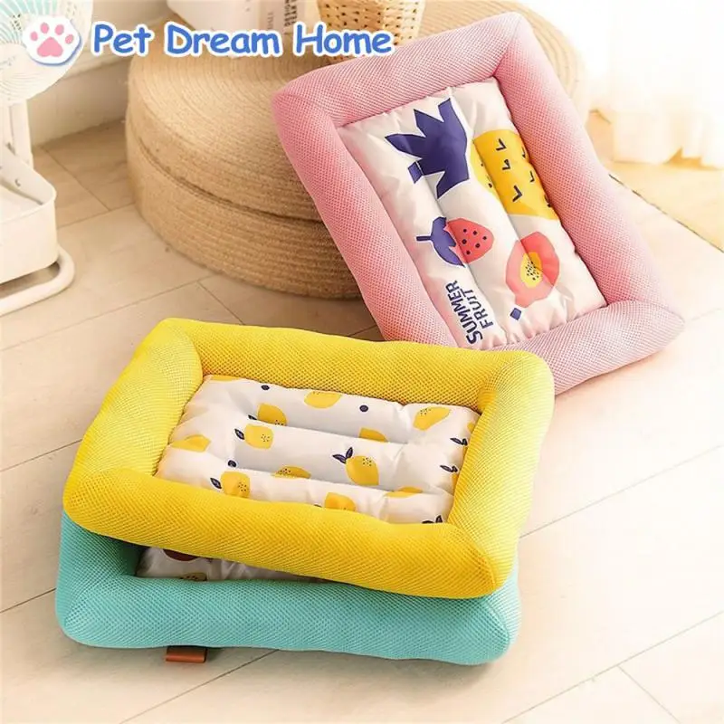 

Easy To Clean Ice Pad Portable Universal Pet Bed High Resilience Cooling Function Dog Sleeping Mat Portable In Size Dog Mat