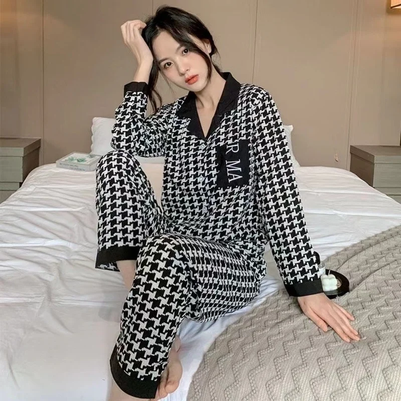 

New Pajamas Ladies Cartoon Lapel Long Pajamas Two Piece Suits Large Size Loose Homewear Sleepwear Pajamas for Women