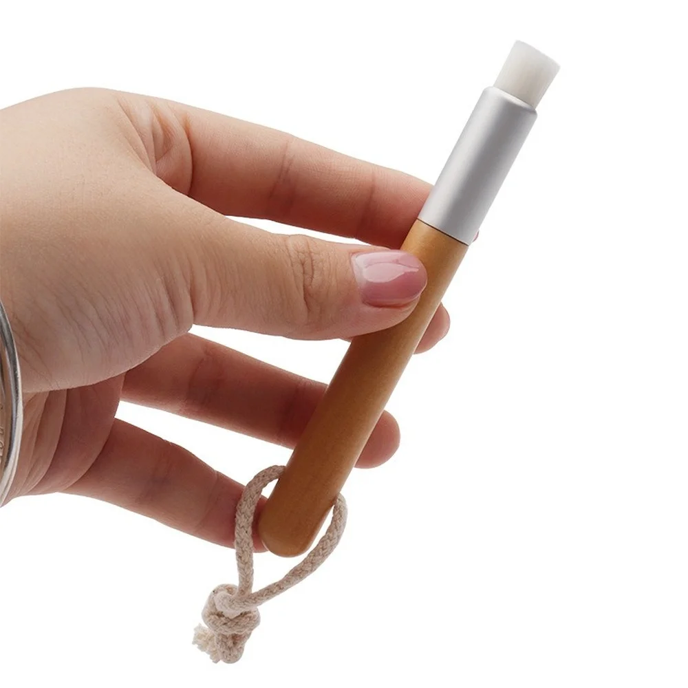 

Bamboo Pole with Rope Nose Brush Eyelash Cleaning Brush Eyebrow Nose Blackhead Cleaning Tool Eyelash Shampoo Brush