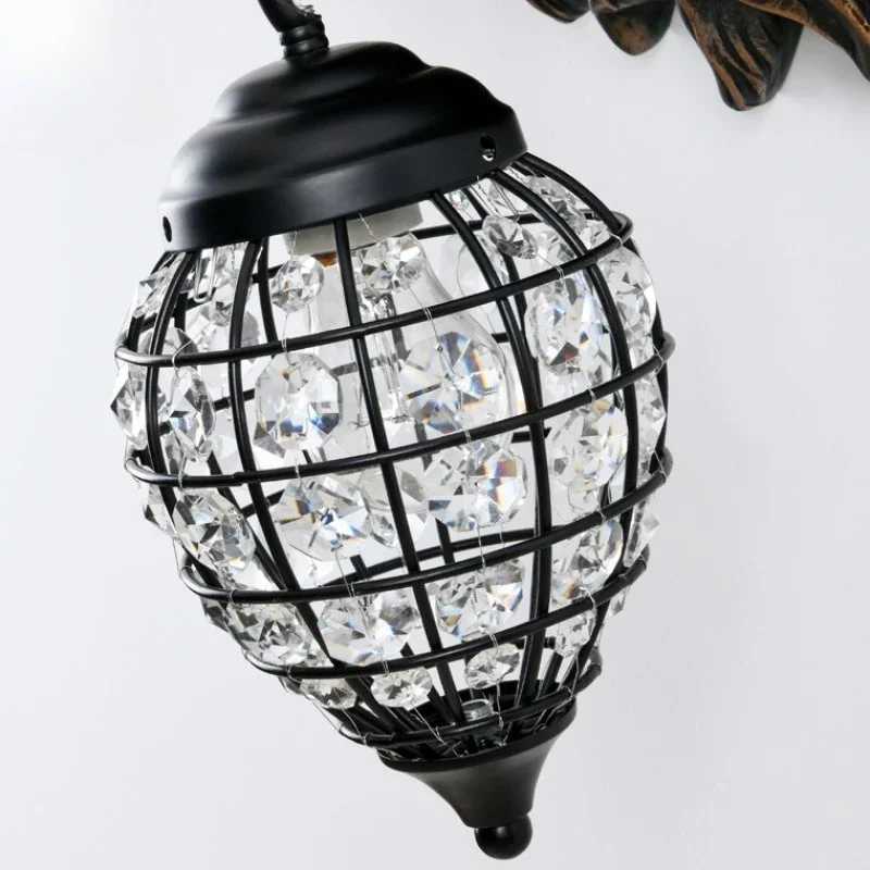 Современные европейские властные настенные светильники со львом Спальня