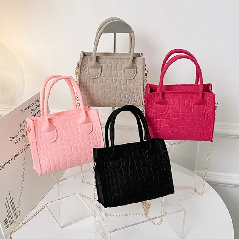 

Spring New Felt Women Bag Vintage Stone Pattern Handbag Fresh Sweet Small Square Bag Fashion Chain One Shoulder Crossbody Bag