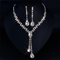 ladies jewelry set 2 pieces popular jewelry simple exquisite water drop necklace earrings shiny rhinestone wedding accessories