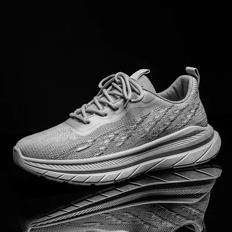 

New Men's Casual Running Shoes Thick Sole Mesh Breathable Sneakers