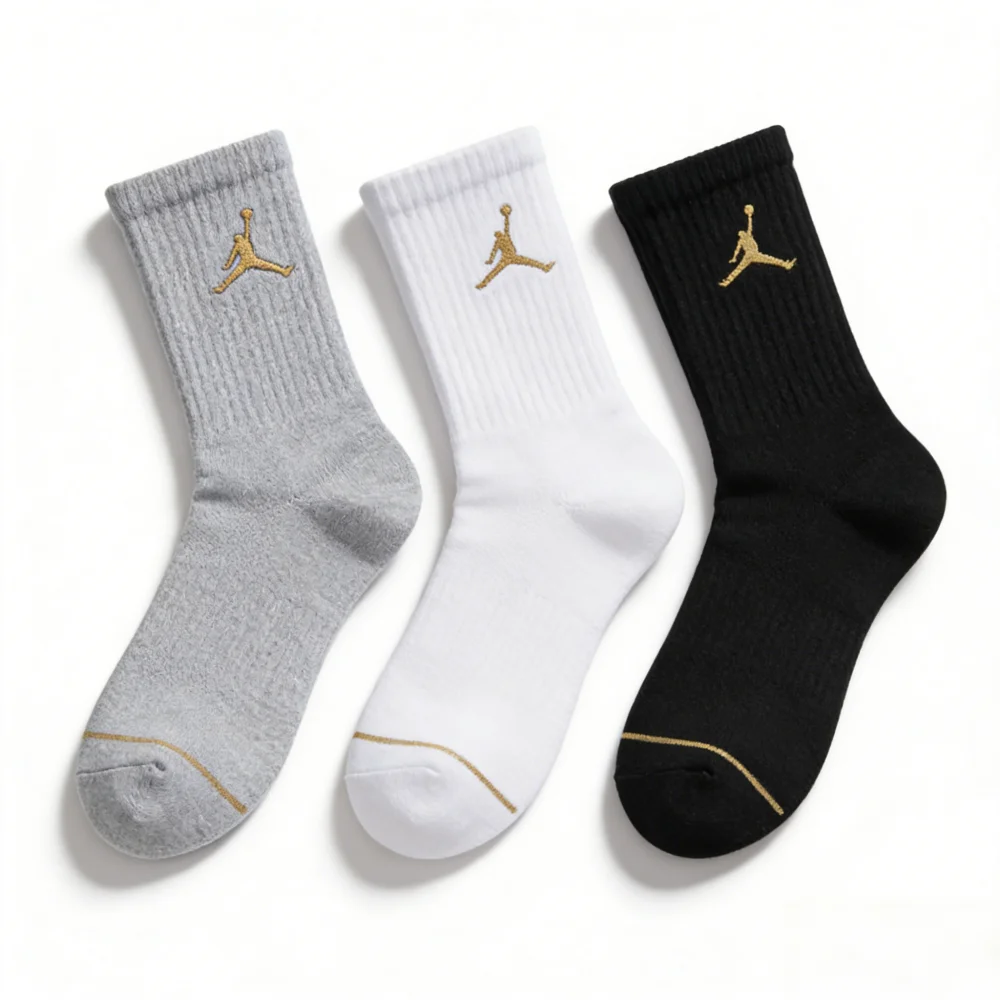 Фото Баскетбольные носки Nike: AJ Jordan, набор из 3 пар – мягкие, удобные, унисекс, до колена, дышащие и влагоотводящие, модель SX5545-915. №3