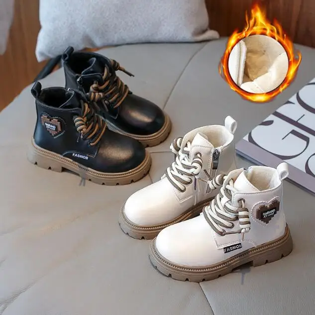 

Детские зимние ботинки, новинка 2023, однотонные модные ботинки с круглым носком и боковой молнией, детские кожаные ботильоны для мальчиков, плюшевые теплые кроссовки