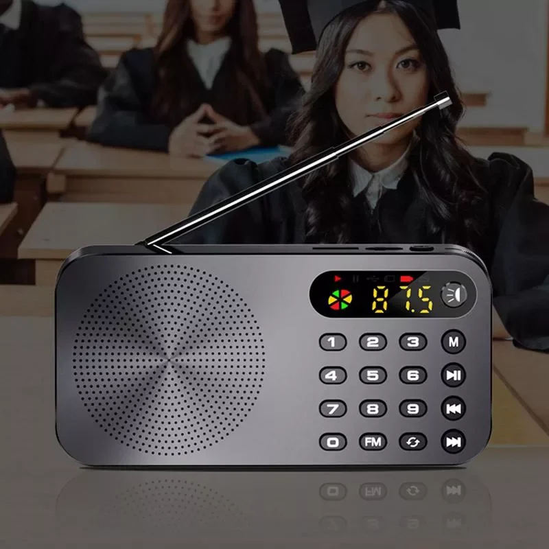 

Q6 Multi-function Fm Radio 3600mah Battery Rechargeable LED Digital Display Radio Support U Disk TF Card/Playing Earphone