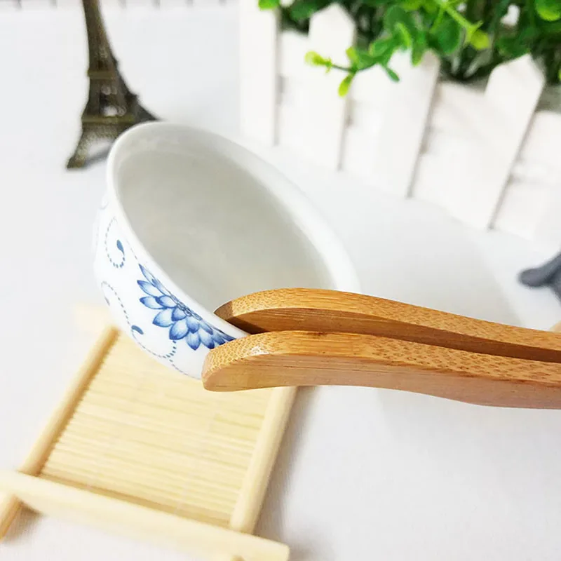 

1Pc Natural Bamboo Healthy Wooden Toaster Bagel Bacon Sugar Ice Tea Tongs