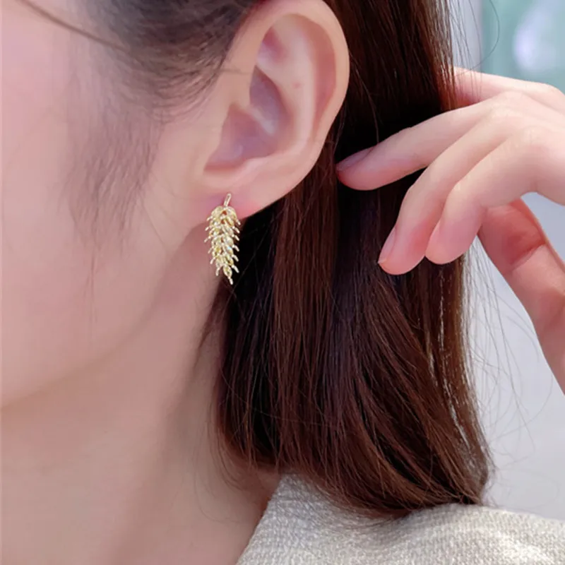 

Copper Gold Earrings Studs for Women Hypoallergenic Leaf Pink White AAA Cubic Zirconia S925 Silver Needle Luxury Jewelry Party