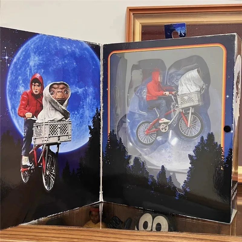 Neca E.T. Экстра-Эфир 40-й годовщины &amp Эллиот с велосипедом Ver Аниме экшн-фигурка