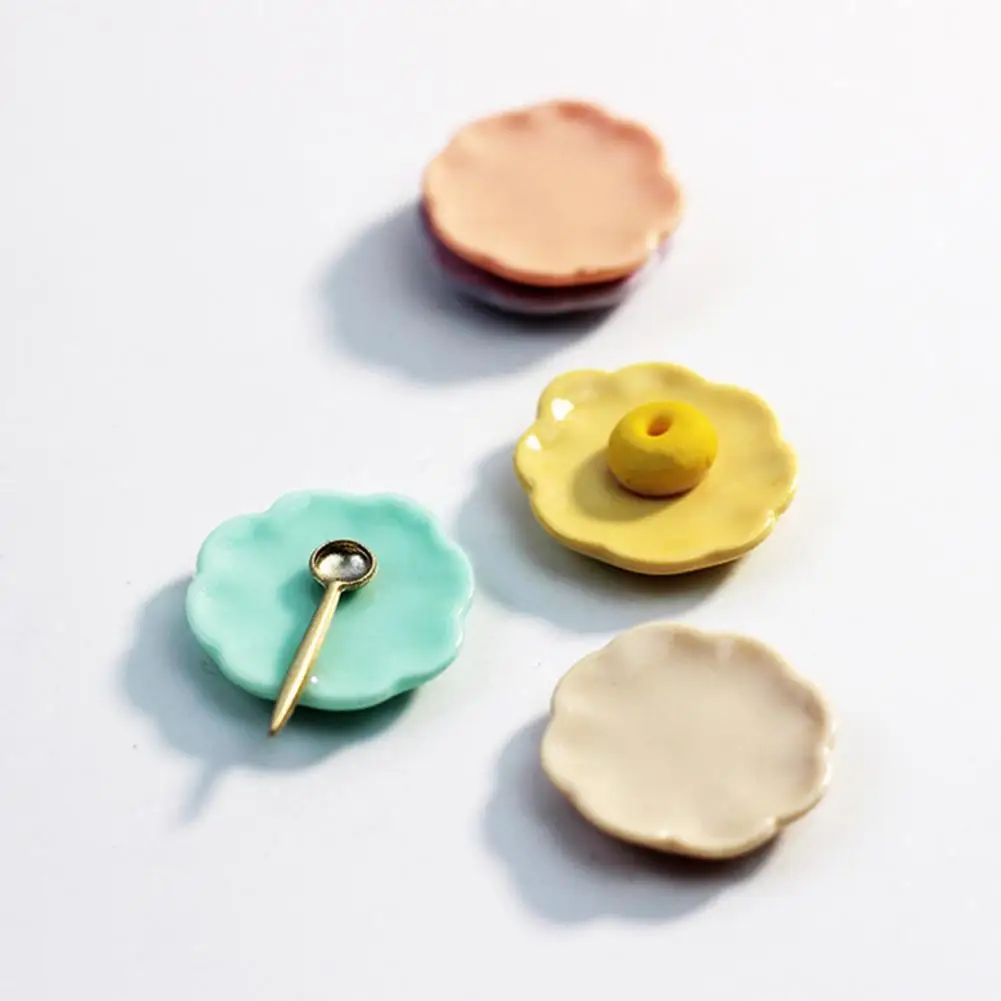 

Beautiful Simulation Lightweight Smooth Surface Dollhouse Dessert Dish Mini Dessert Plate Mini Dessert Plate