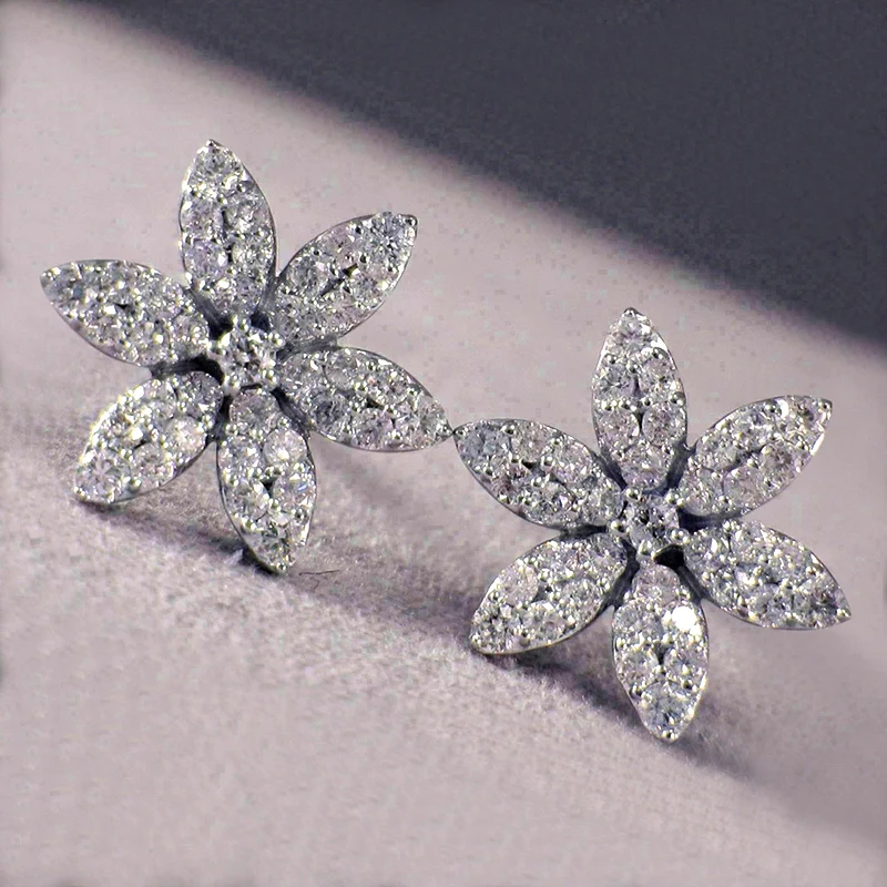 

New Delicate Silver Color Flower Stud Earring for Women Full Paved Shiny CZ Stone Beauty Gift Statement Earrings 2021 Jewelry
