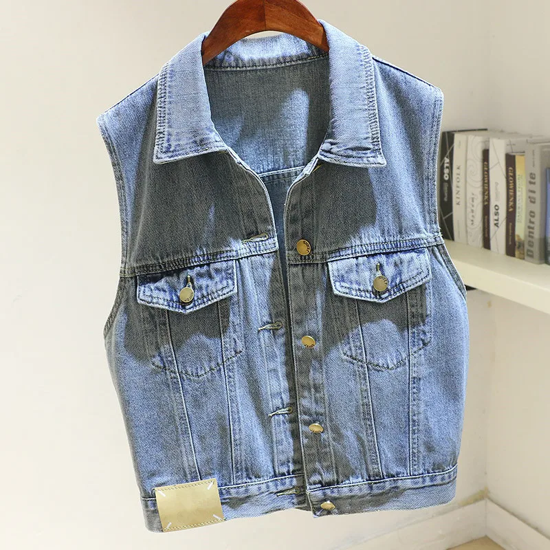 

Vintage Light Blue Denim Vest Women Loose Short Big Pocket Cowboy Waistcoat Spring Autumn Casual Sleeveless Jeans Jackets Female